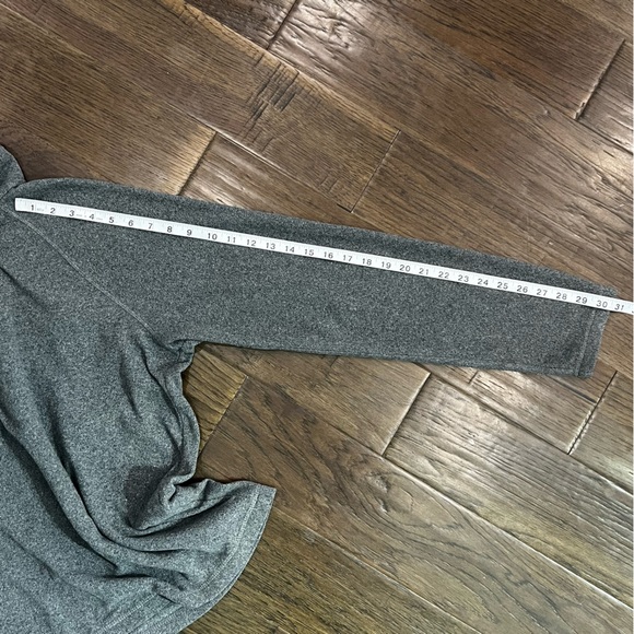 Lands End Sweater - Picture 8 of 12